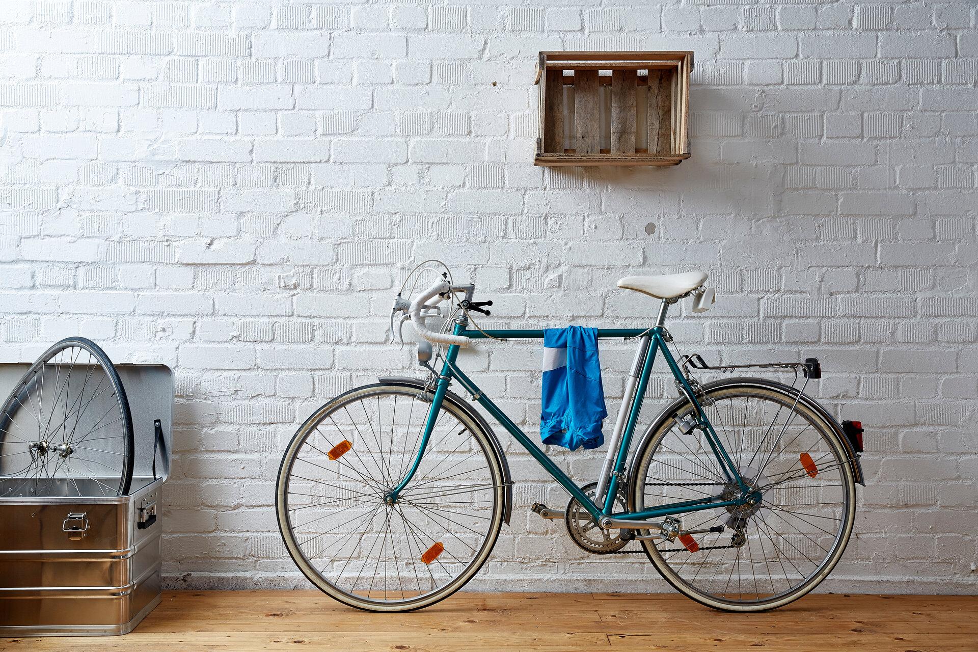 Vintage-Fahrrad im Whitebrick-Studio