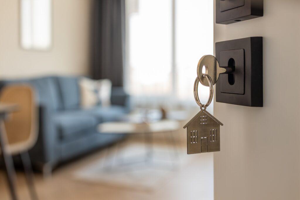 Erste Wohnung mit Entkalkungsanlage symbolisch dargestellt
