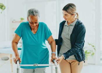 Polnische Betreuungskräfte: Gesundheitsförderung und Unterstützung im häuslichen Umfeld